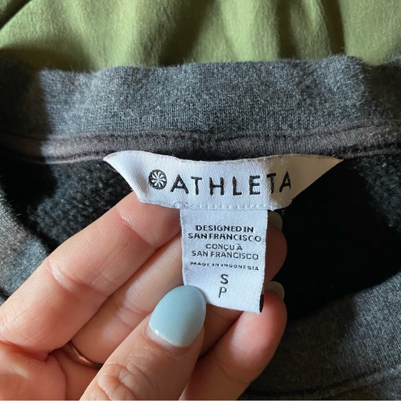 Athleta crewneck - Picture 5 of 5